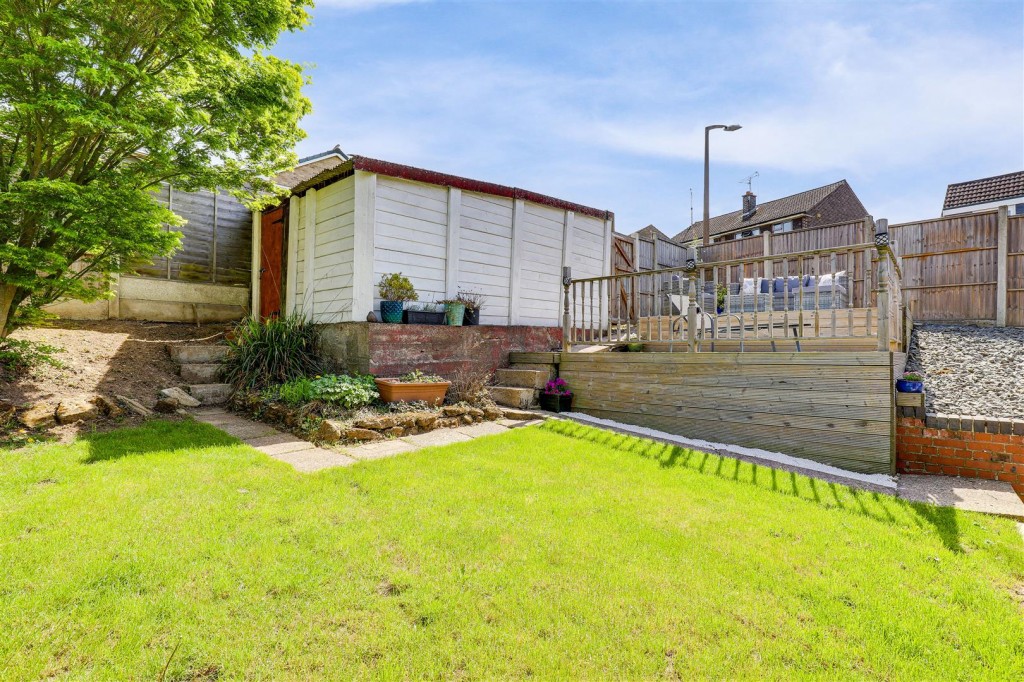Darlton Drive, Arnold, Nottinghamshire, NG5 7LX