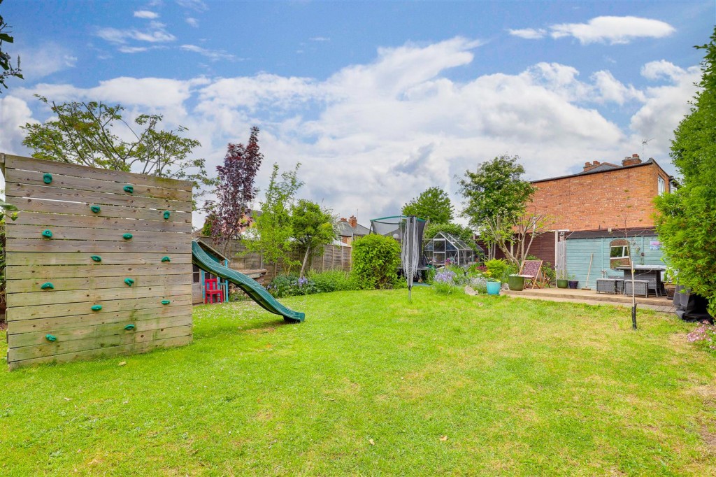 Rossell Drive, Stapleford, Nottinghamshire, NG9 7EG