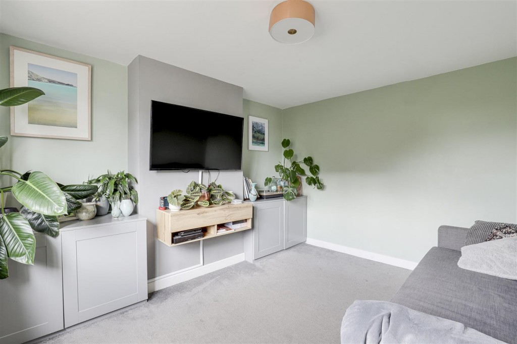 Rossell Drive, Stapleford, Nottinghamshire, NG9 7EG