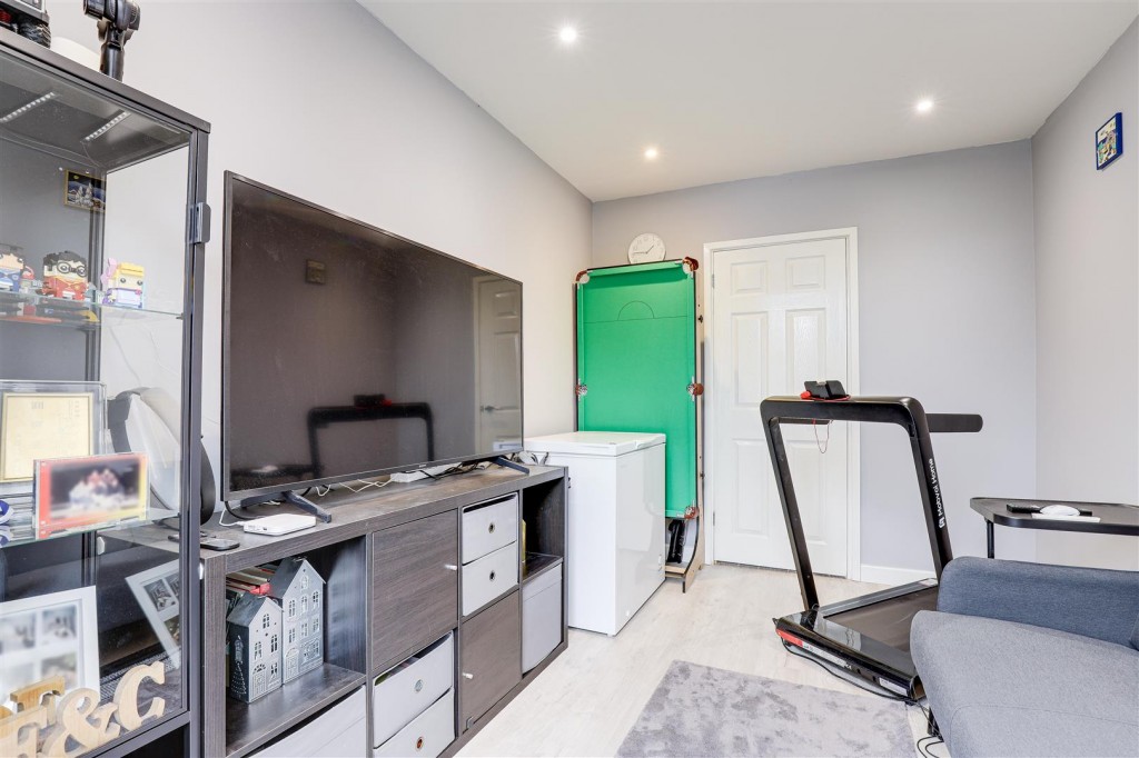 Perkins Way, Beeston, Nottinghamshire, NG9 5JD