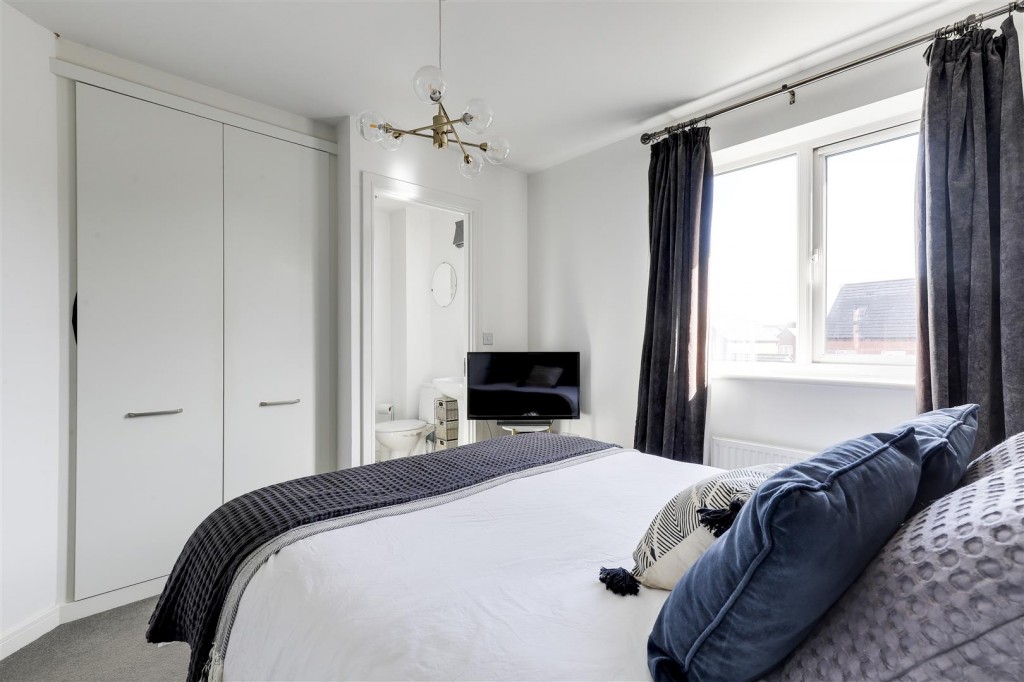 Bass Close, Linby, Nottinghamshire, NG15 8JW