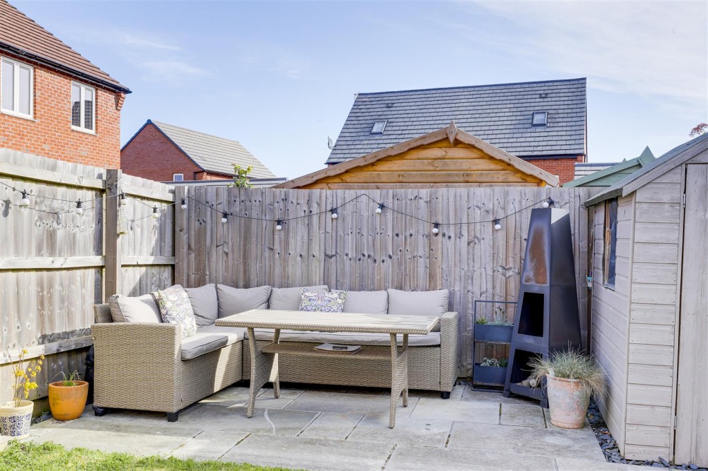 Bass Close, Linby, Nottinghamshire, NG15 8JW