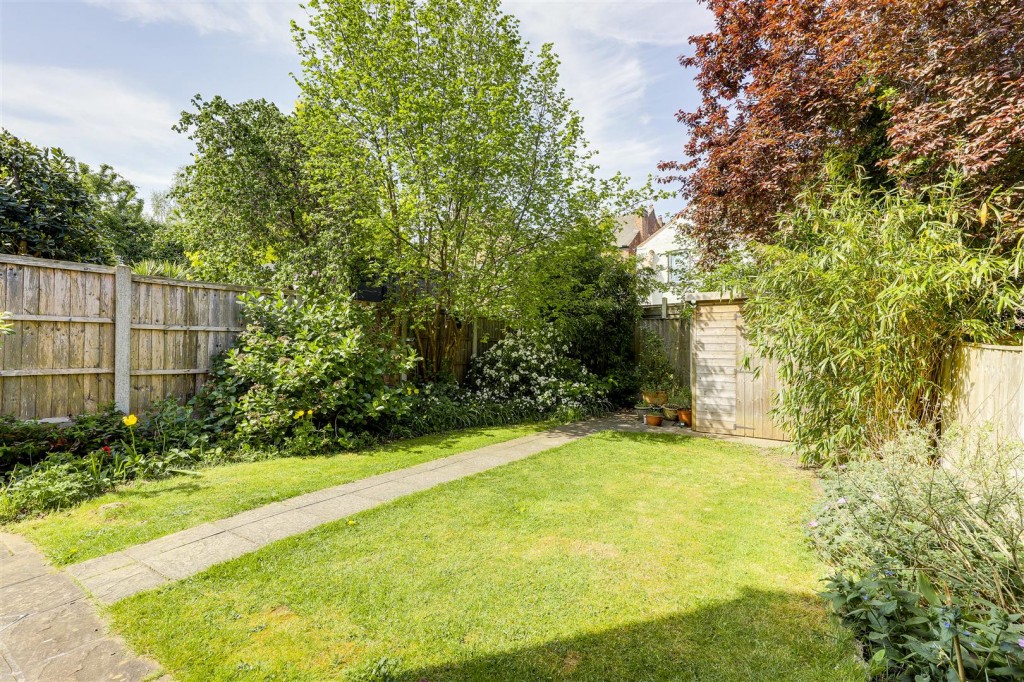 Bingham Road, Sherwood, Nottingham, NG5 2EP