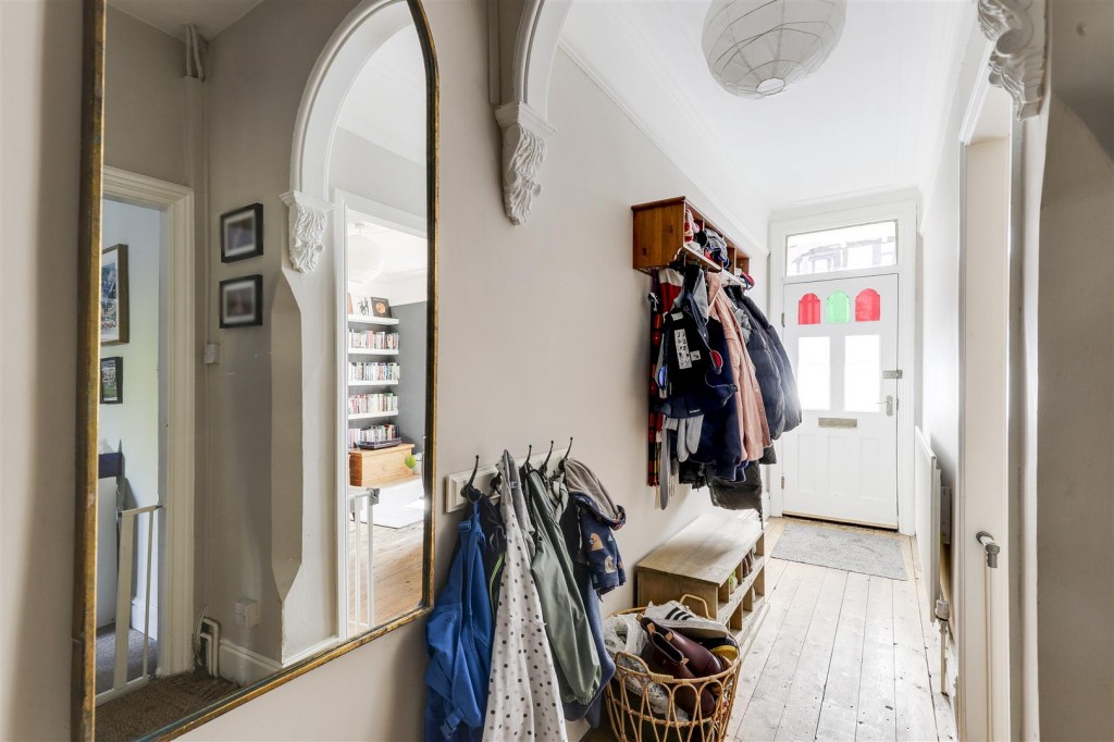 Bingham Road, Sherwood, Nottingham, NG5 2EP