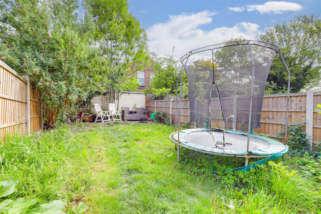 Ena Avenue, Sneinton, Nottinghamshire, NG2 4NB
