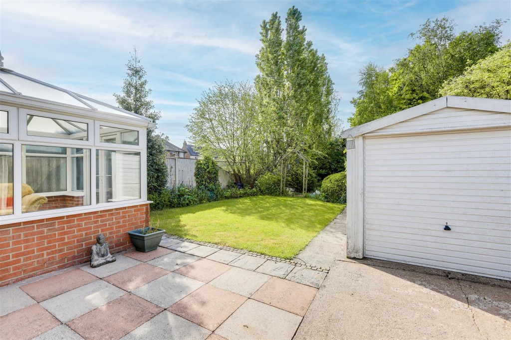 Vicarage Avenue, Ilkeston, Derbyshire, DE7 8QN