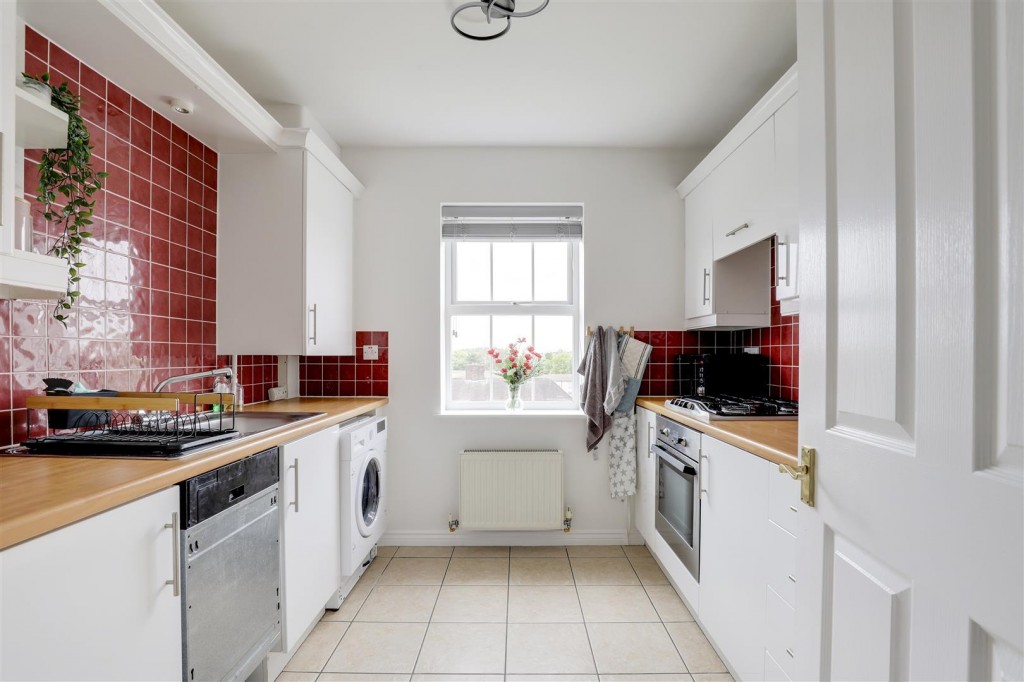 Gilbert Close, Bestwood, Nottinghamshire, NG5 5UR