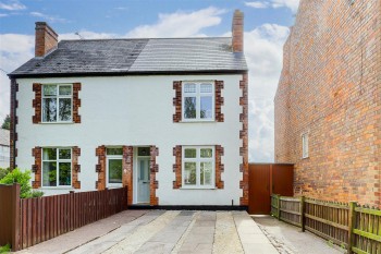 Cherry Close, Arnold, Nottinghamshire, NG5 8GS