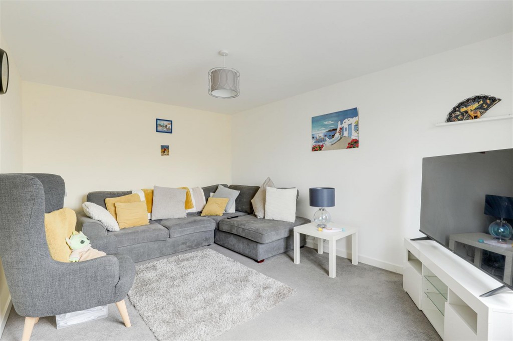 Brambling Road, Burton Joyce, Nottinghamshire, NG14 5JB