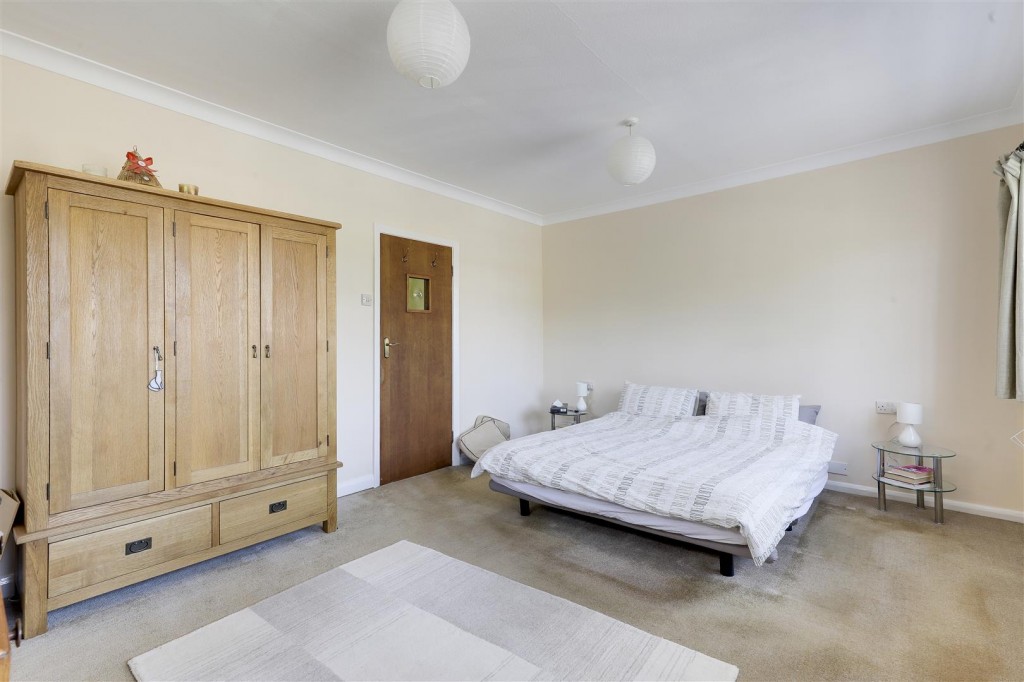 Wensley Road, Woodthorpe, Nottinghamshire, NG5 4JU