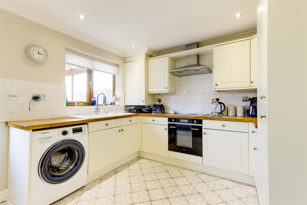 Conway Road, Carlton, Nottinghamshire, NG4 2PU