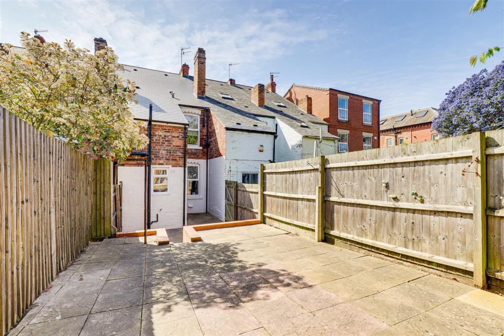 Church Drive, Carrington, Nottinghamshire, NG5 2BA