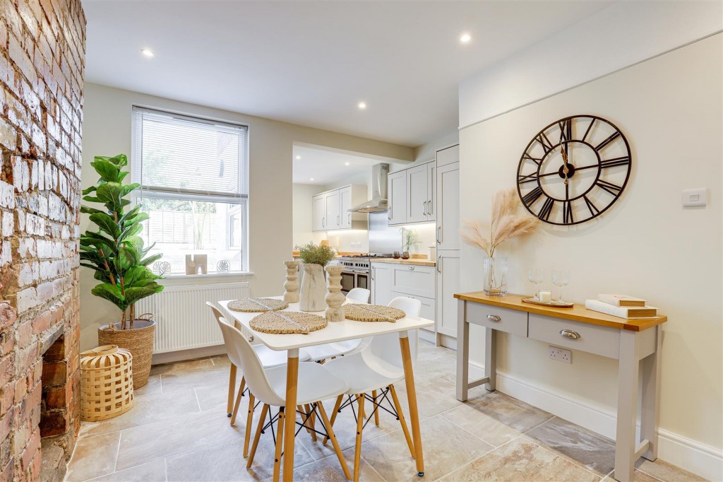 Church Drive, Carrington, Nottinghamshire, NG5 2BA