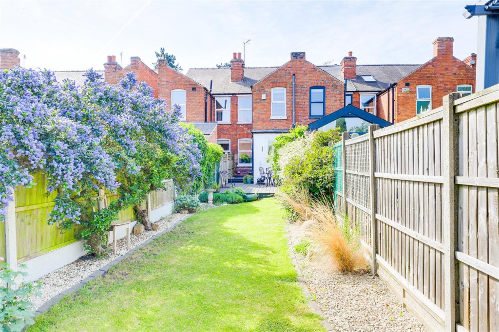 Clifton Road, Ruddington, Nottinghamshire, NG11 6DD