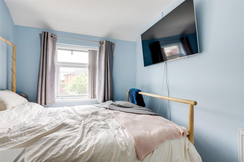 Windmill Grove, Hucknall, Nottinghamshire, NG15 7GJ