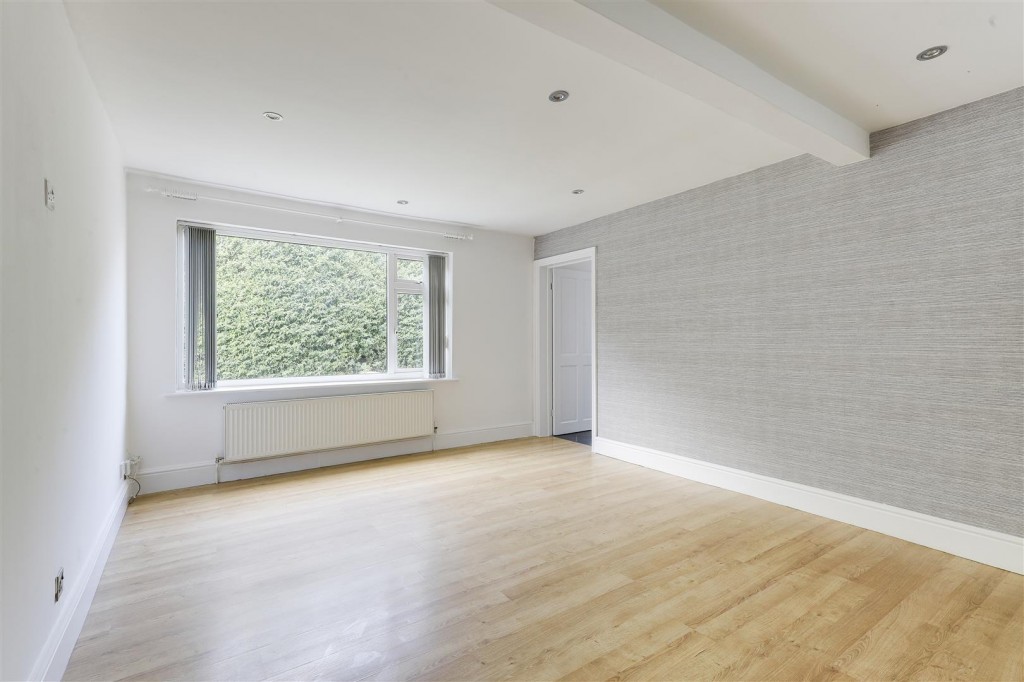 Rufford Avenue, Gedling, Nottinghamshire, NG4 4FS