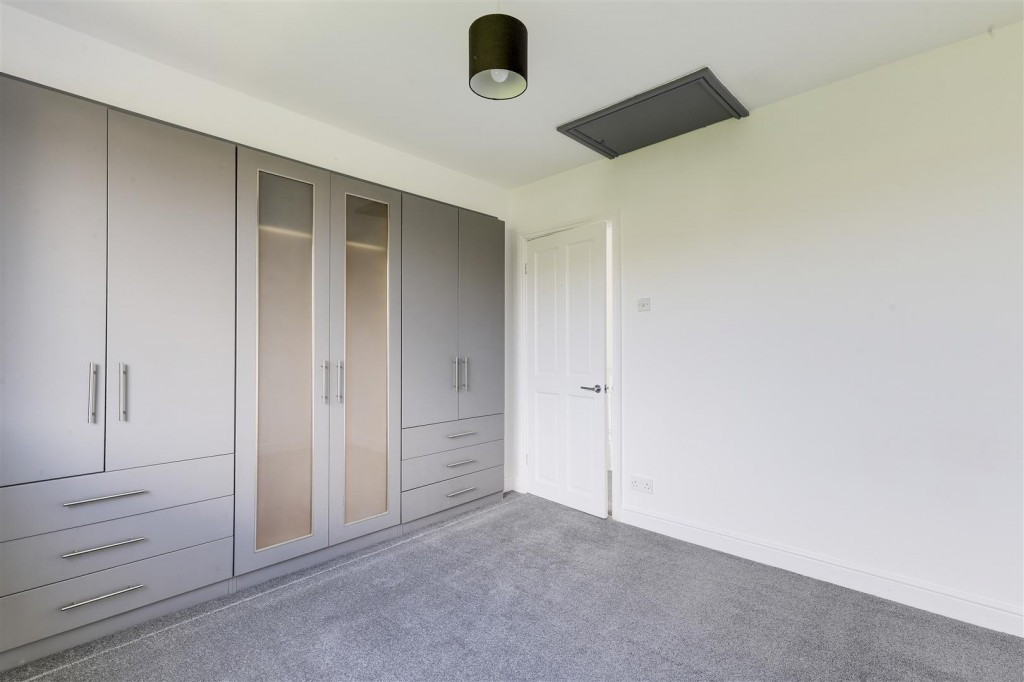 Rufford Avenue, Gedling, Nottinghamshire, NG4 4FS