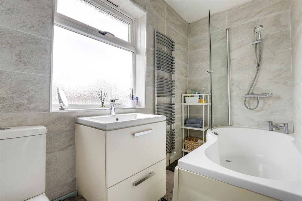 Breckhill Road, Woodthorpe, Nottinghamshire, NG5 4GP
