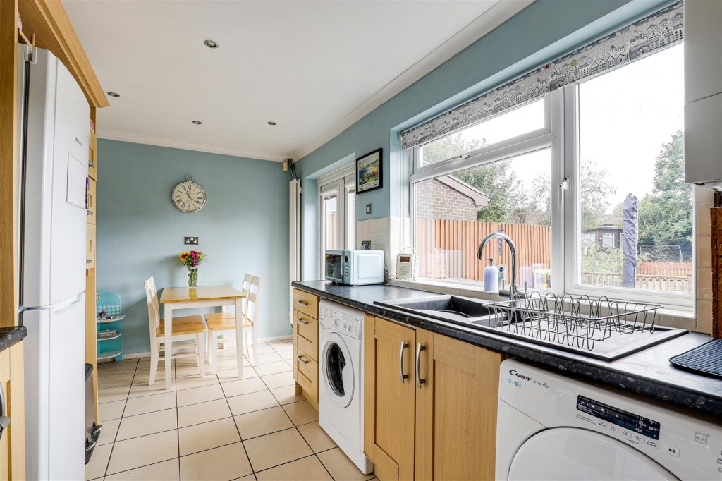 Breckhill Road, Woodthorpe, Nottinghamshire, NG5 4GP