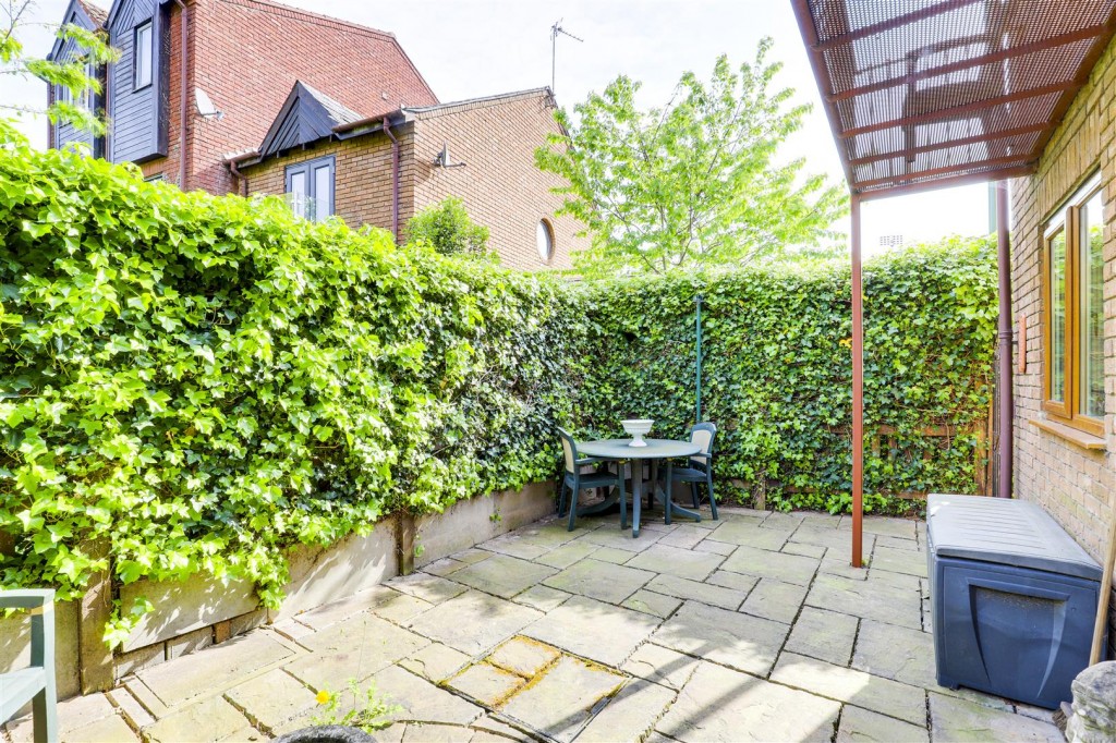 Quayside Close, Nottingham, Nottinghamshire, NG2 3BP