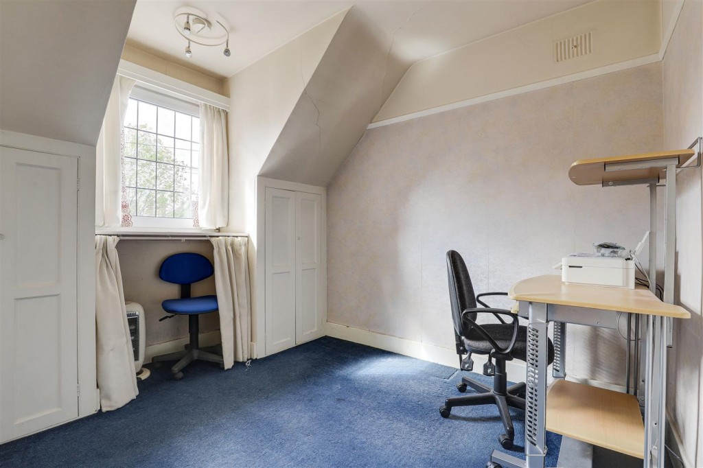Priory Road, West Bridgford, Nottinghamshire, NG2 5HX