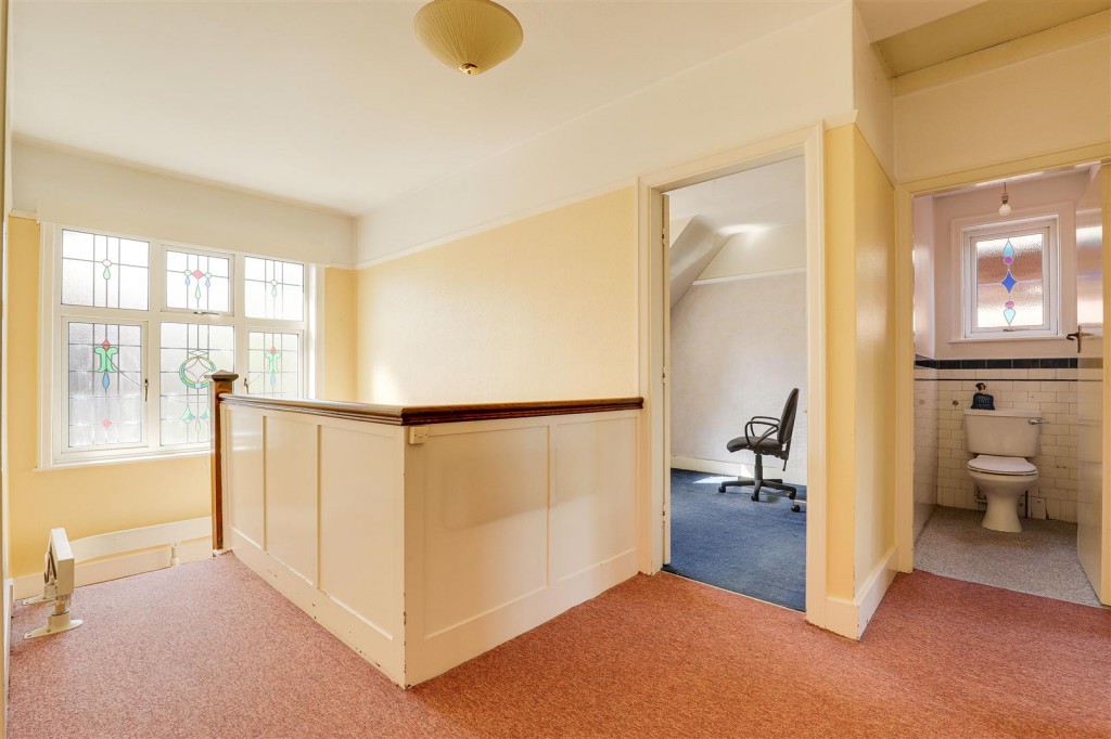 Priory Road, West Bridgford, Nottinghamshire, NG2 5HX