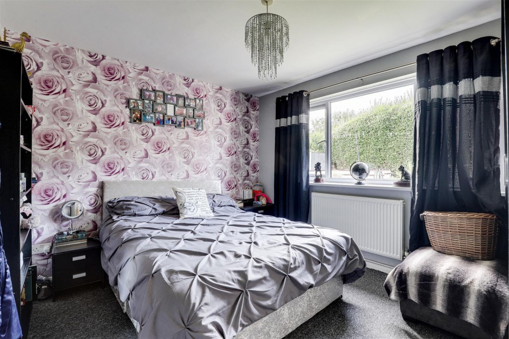 Greendale Gardens, Aspley, Nottinghamshire, NG8 3EE