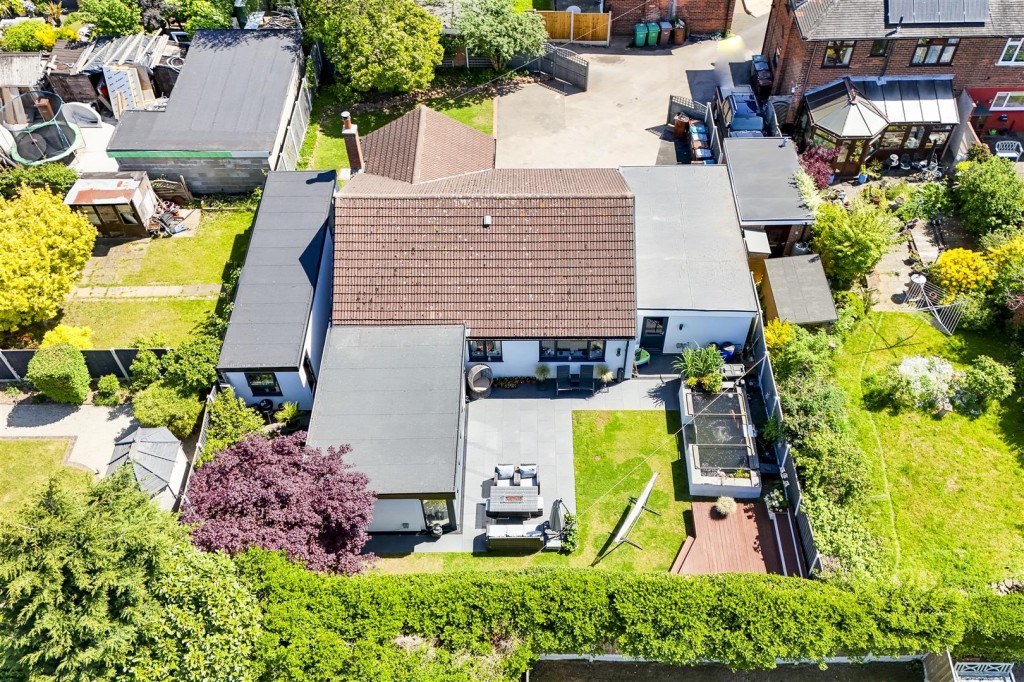 Greendale Gardens, Aspley, Nottinghamshire, NG8 3EE