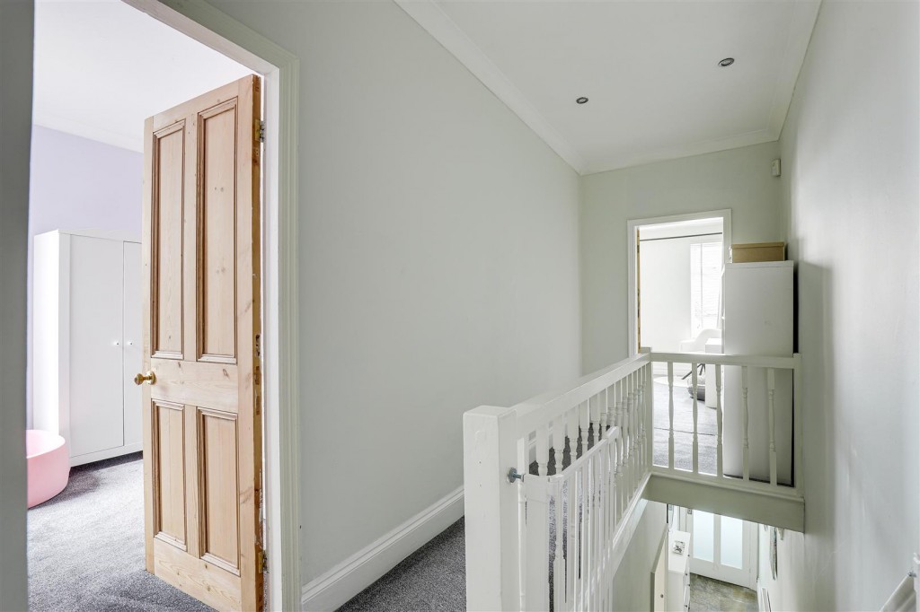 Thorneywood Mount, Thorneywood, Nottinghamshire, NG3 2PZ