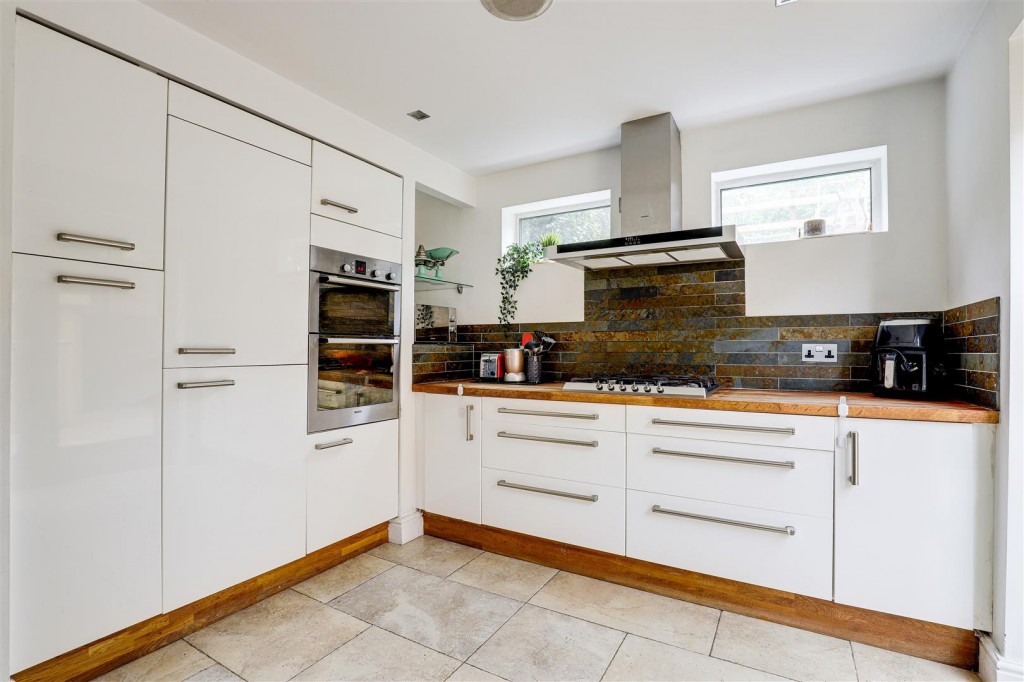 Thorneywood Mount, Thorneywood, Nottinghamshire, NG3 2PZ