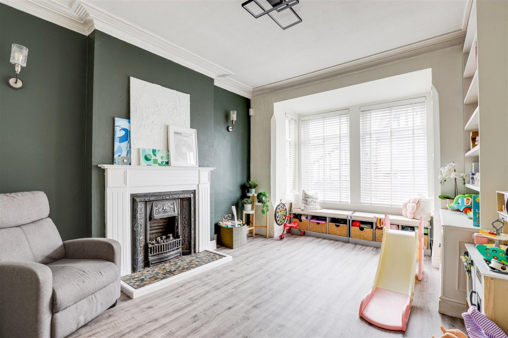Thorneywood Mount, Thorneywood, Nottinghamshire, NG3 2PZ