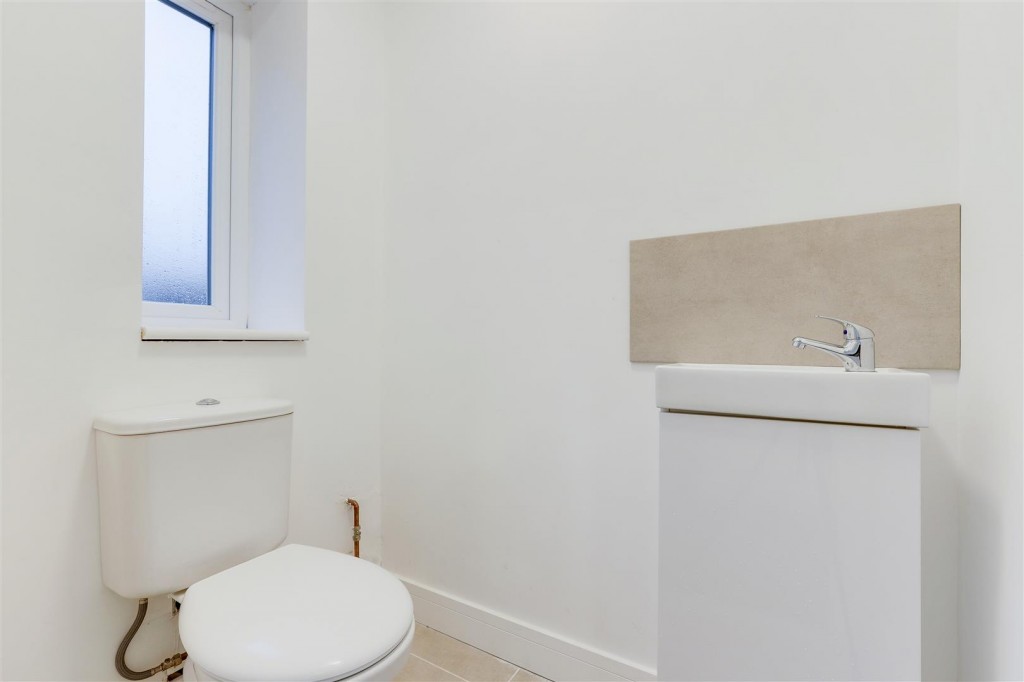 Woodfield Road, Pinxton, Nottinghamshire, NG16 6JQ