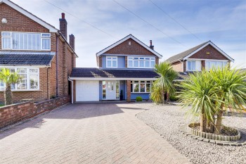 Bardfield Gardens, Rise Park, Nottinghamshire, NG5 5AY