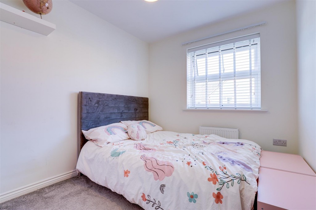Axmouth Drive, Mapperley, Nottinghamshire, NG3 5SX