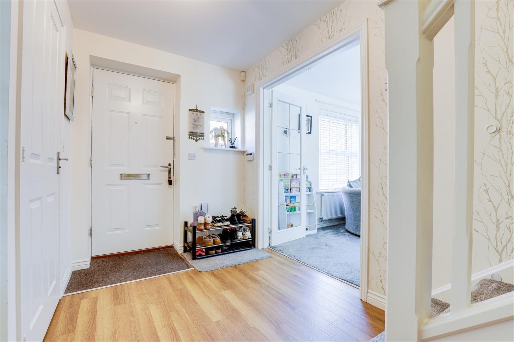 Axmouth Drive, Mapperley, Nottinghamshire, NG3 5SX