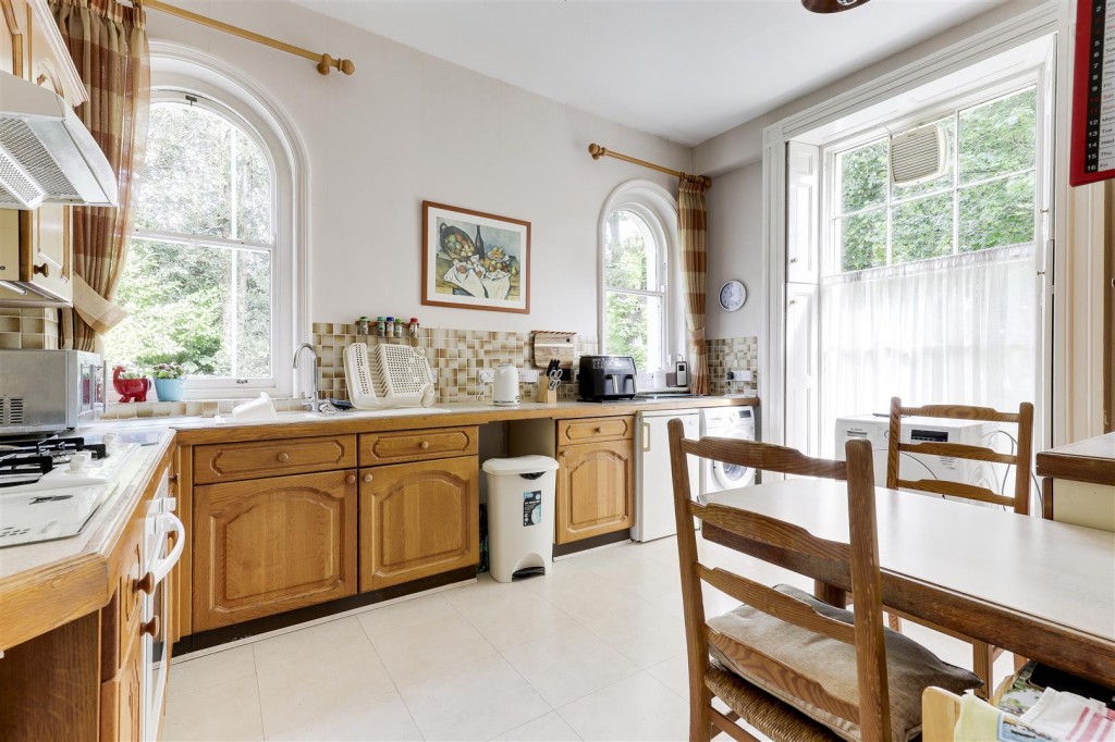 The Cedars, Sherwood, Nottinghamshire, NG5 3FP
