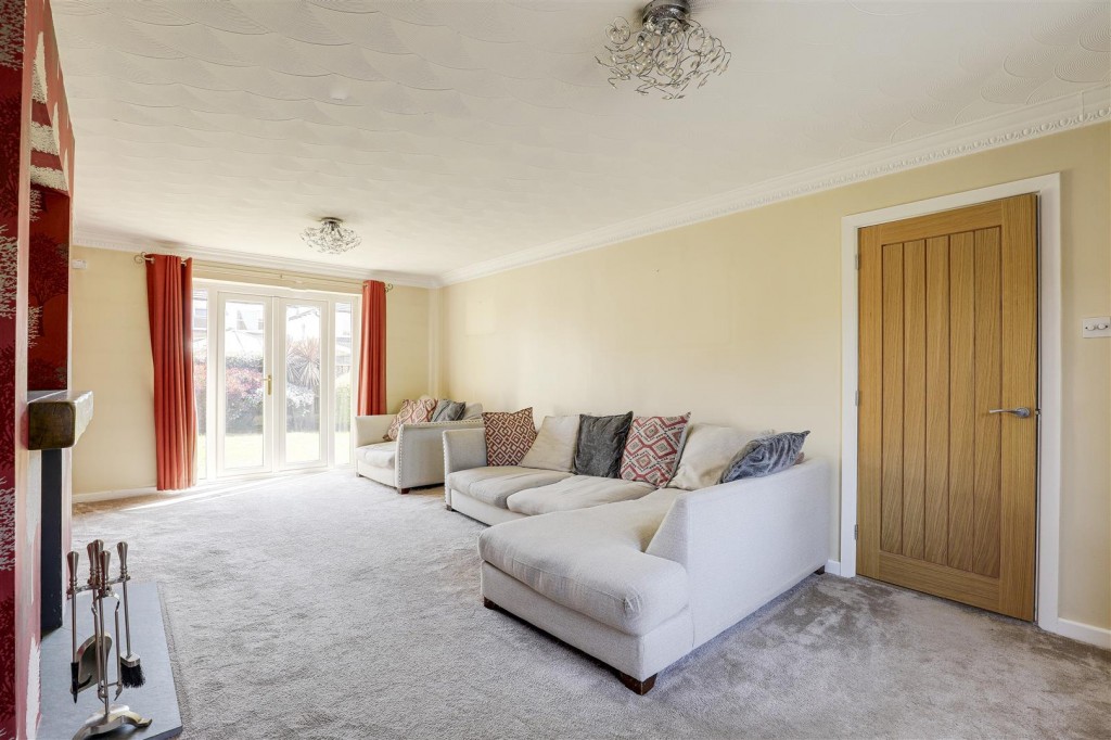 Crosslands Meadow, Colwick, Nottinghamshire, NG4 2DJ
