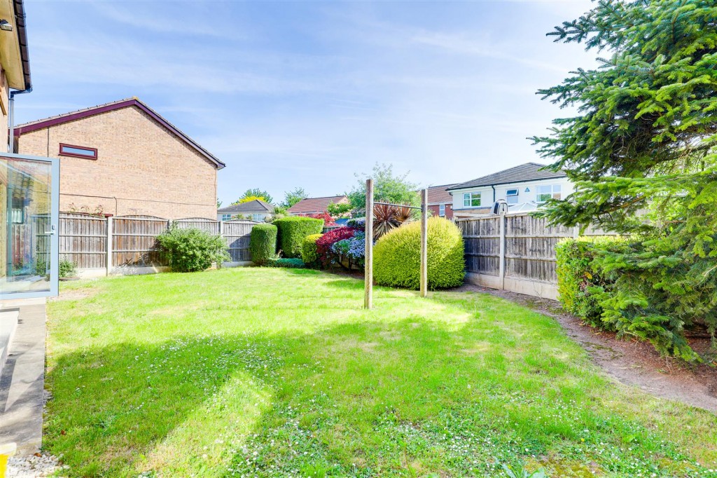 Crosslands Meadow, Colwick, Nottinghamshire, NG4 2DJ