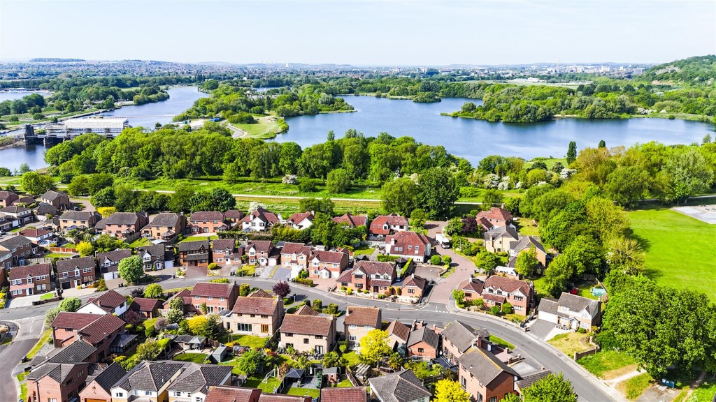 Crosslands Meadow, Colwick, Nottinghamshire, NG4 2DJ