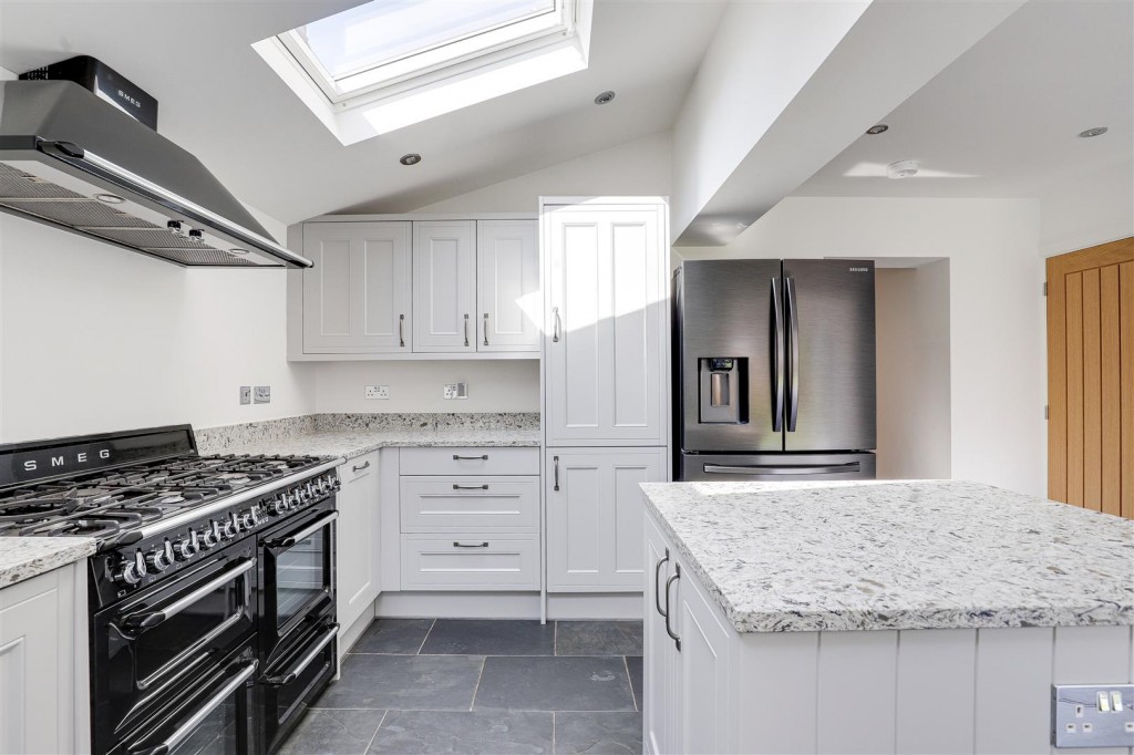 Crosslands Meadow, Colwick, Nottinghamshire, NG4 2DJ