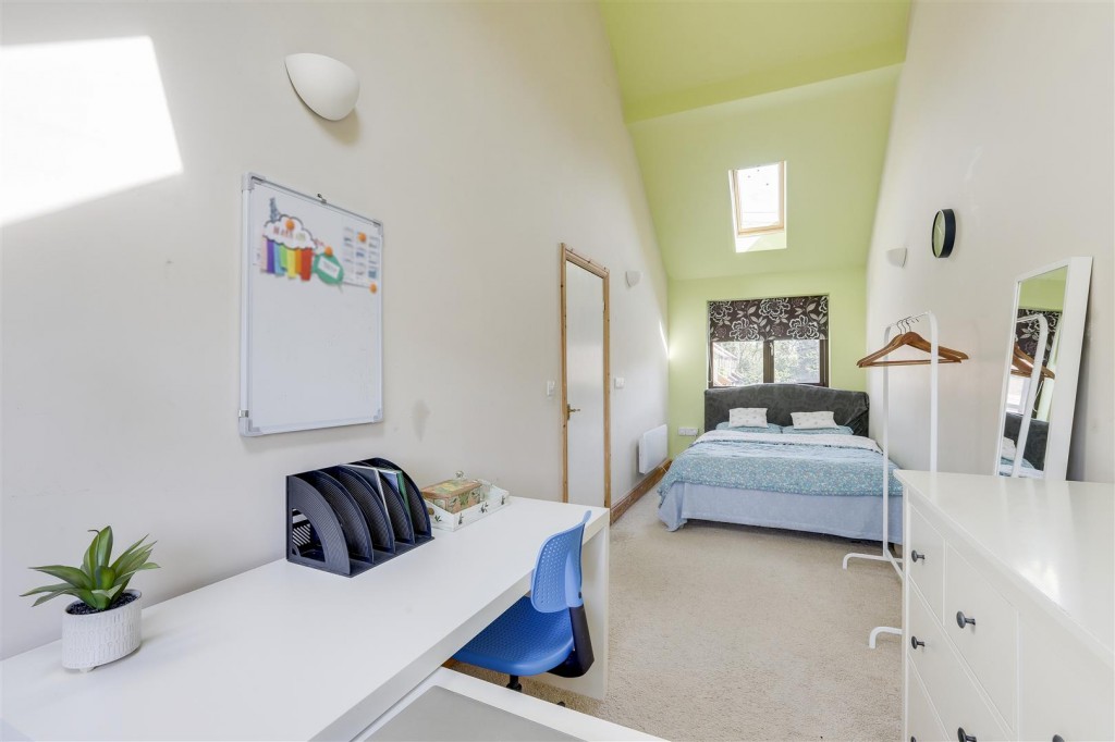 Tudor Close, Long Eaton, Derbyshire, NG10 1NF