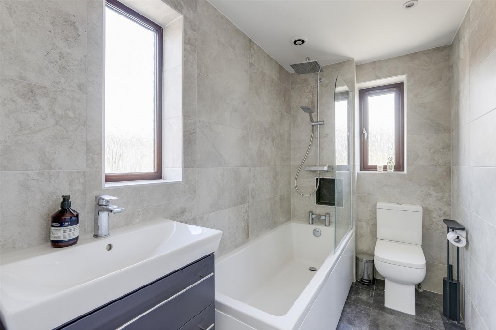 Tudor Close, Long Eaton, Derbyshire, NG10 1NF