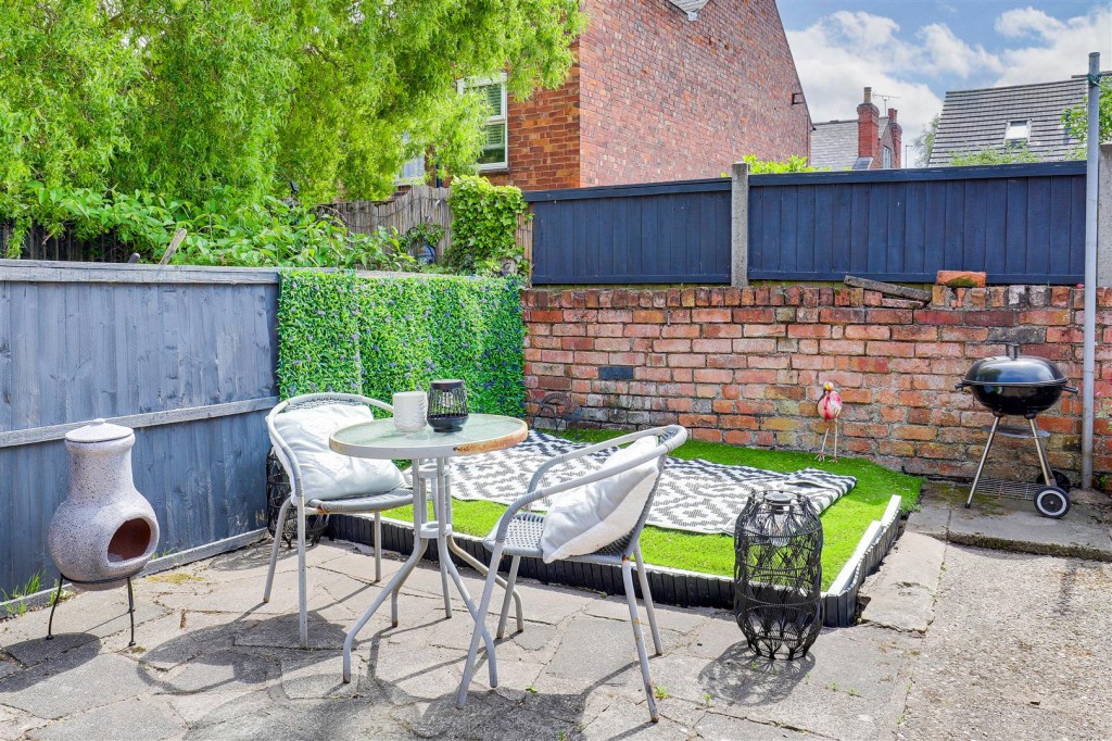 Cavendish Street, Arnold, Nottinghamshire, NG5 7DL