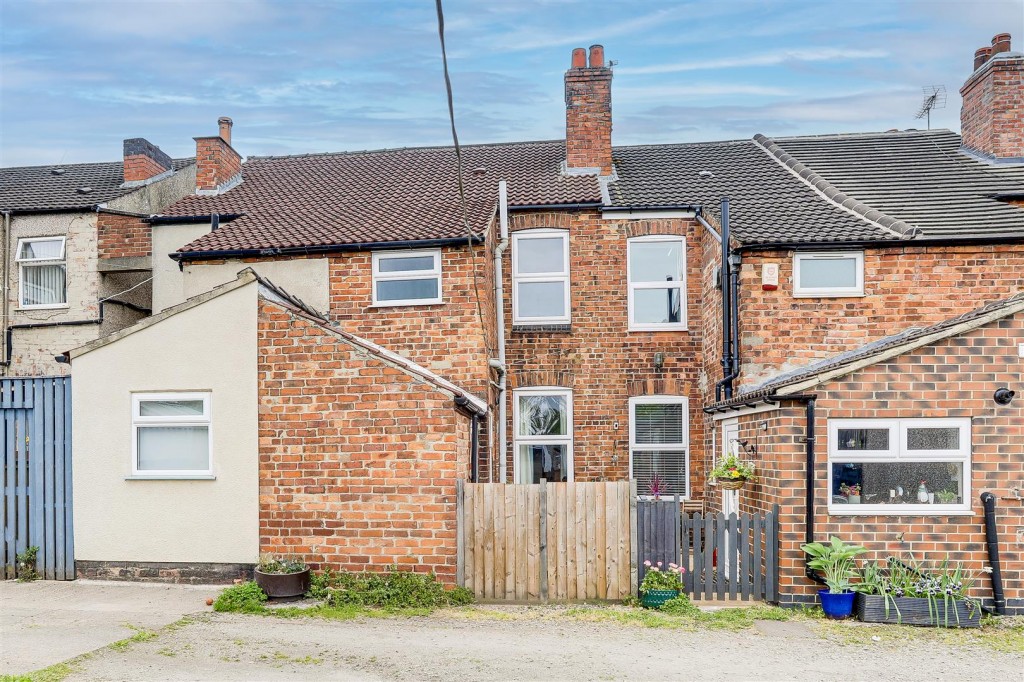 Kingston Avenue, Ilkeston, Derbyshire, DE7 4BA