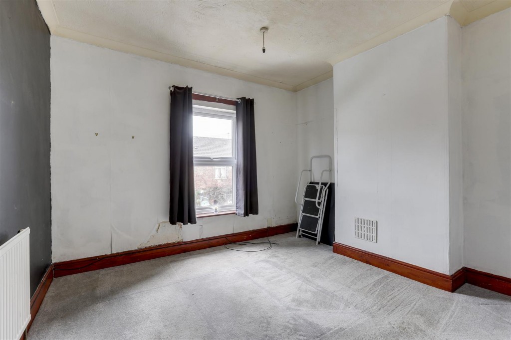 Kingston Avenue, Ilkeston, Derbyshire, DE7 4BA