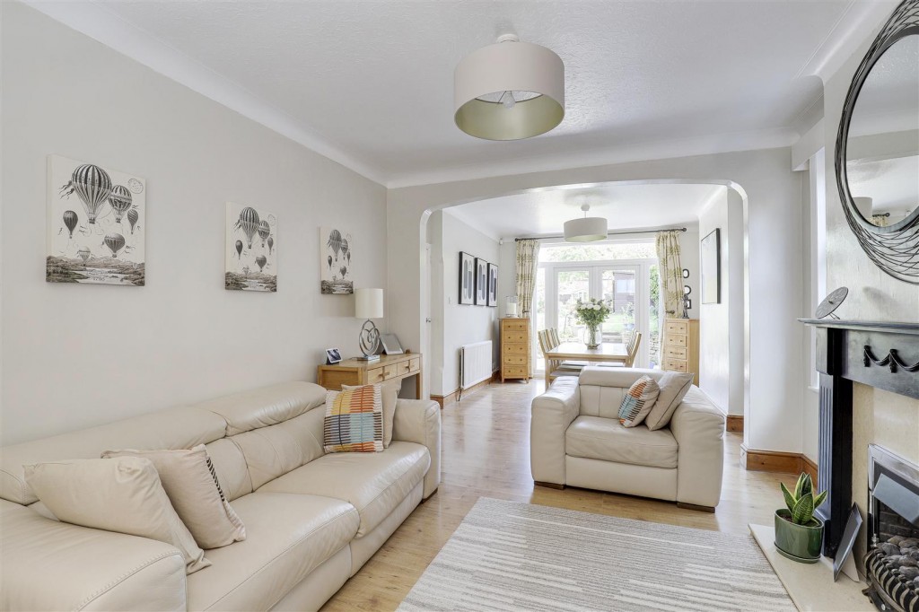 Breckhill Road, Woodthorpe, Nottinghamshire, NG5 4GP