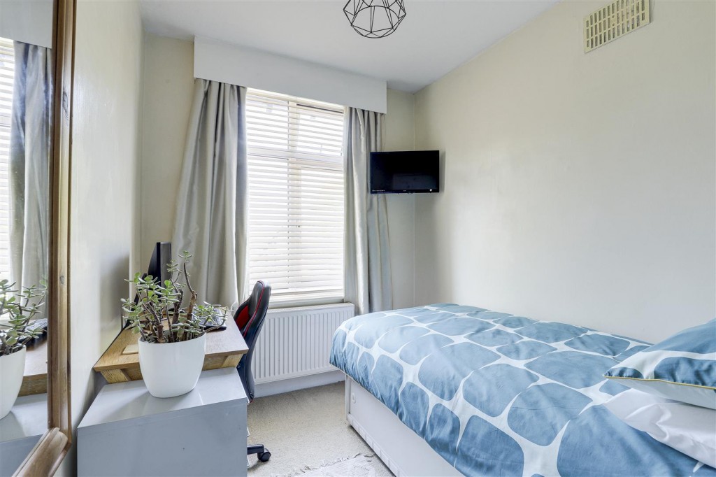Breckhill Road, Woodthorpe, Nottinghamshire, NG5 4GP