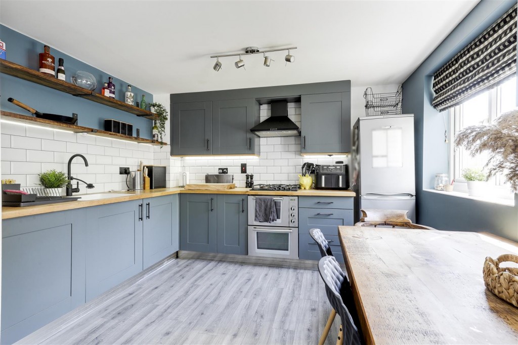 Swifts View, Kirkby-In-Ashfield, Nottinghamshire, NG17 9DX