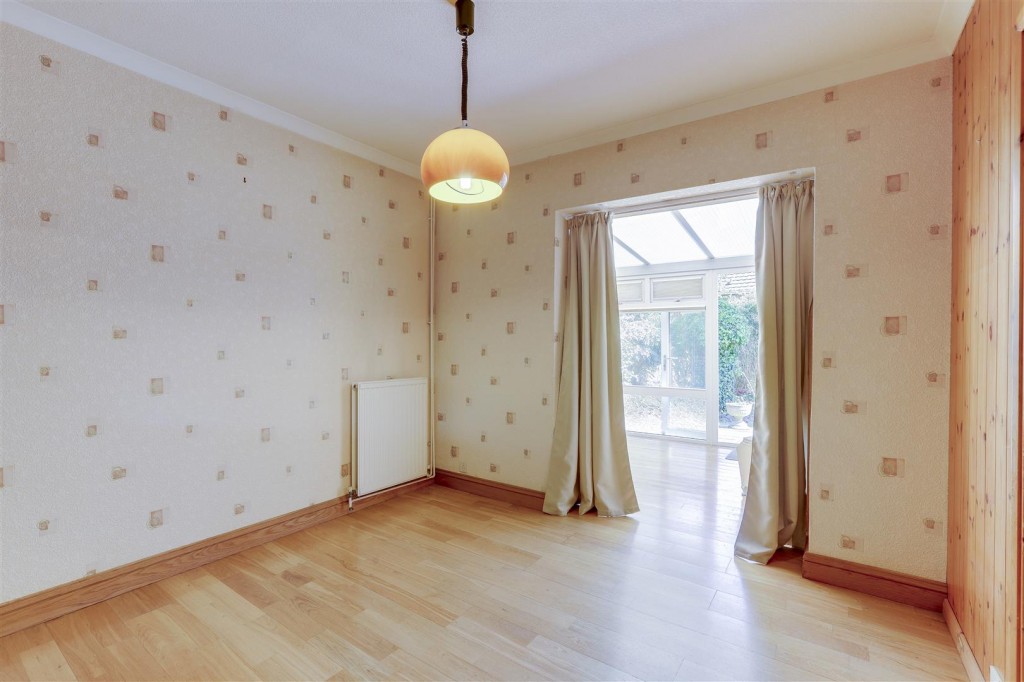 Astral Grove, Hucknall, Nottinghamshire, NG15 6FY