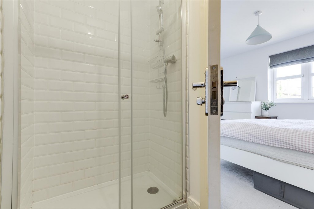 Autumn Close, West Bridgford, Nottinghamshire, NG2 7YL